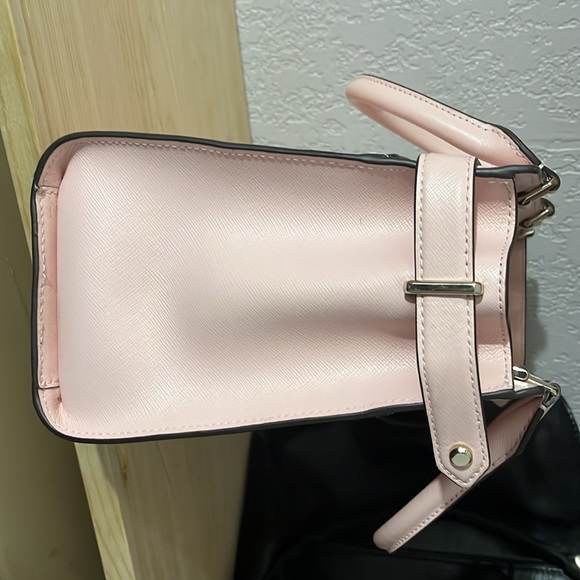 ♠️ Kate Spade ♠️ - Picture 4 of 6